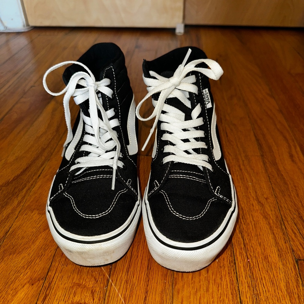 VANS Sk8-Hi Tapered Stackform Women's Shoes - Size 6